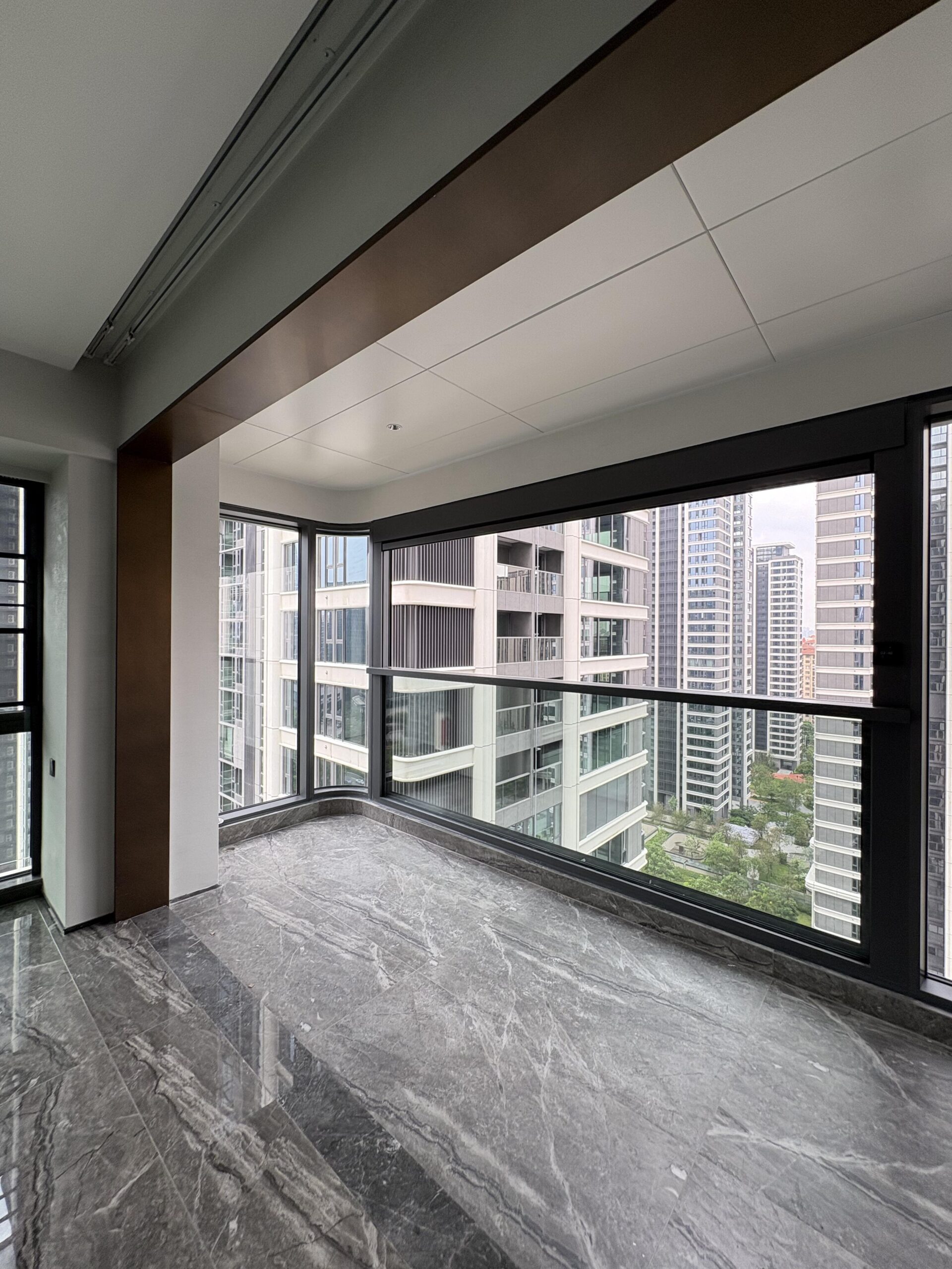 Guillotine window-showcase-03